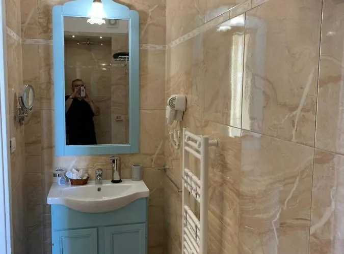 Piazza Fontana Luxury