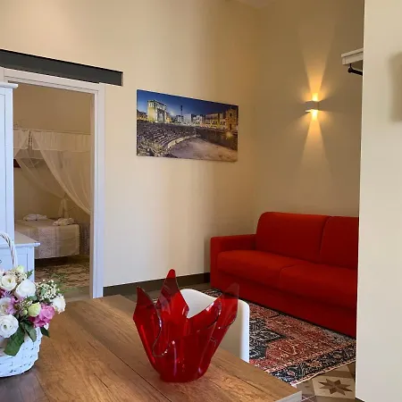 Piazza Fontana Luxury B&B 갈라티나