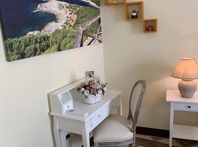 Oda ve Kahvaltı Piazza Fontana Luxury