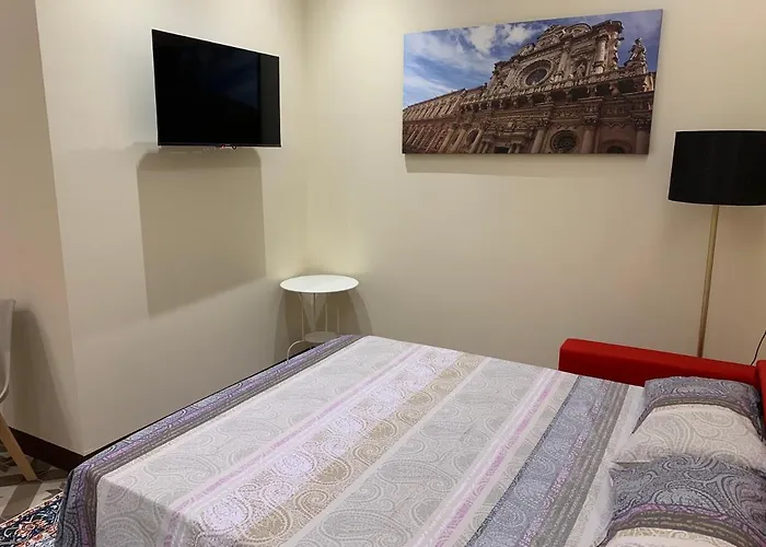 Piazza Fontana Luxury Oda ve Kahvaltı 4*