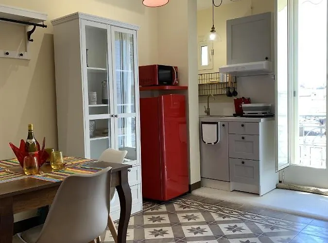 Piazza Fontana Luxury 4*