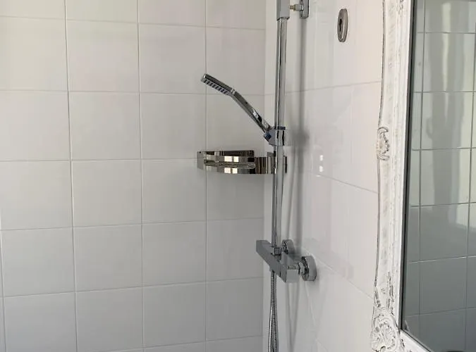 Piazza Fontana Luxury Oda ve Kahvaltı 4*